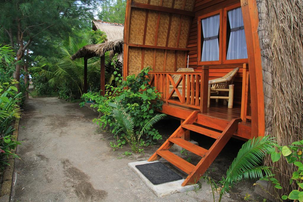 Damai Bungalows Гілі-Аїр Екстер'єр фото