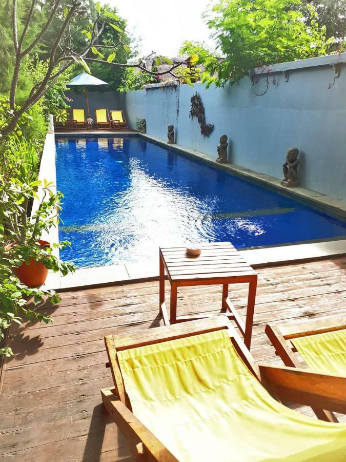 Damai Bungalows Гілі-Аїр Екстер'єр фото