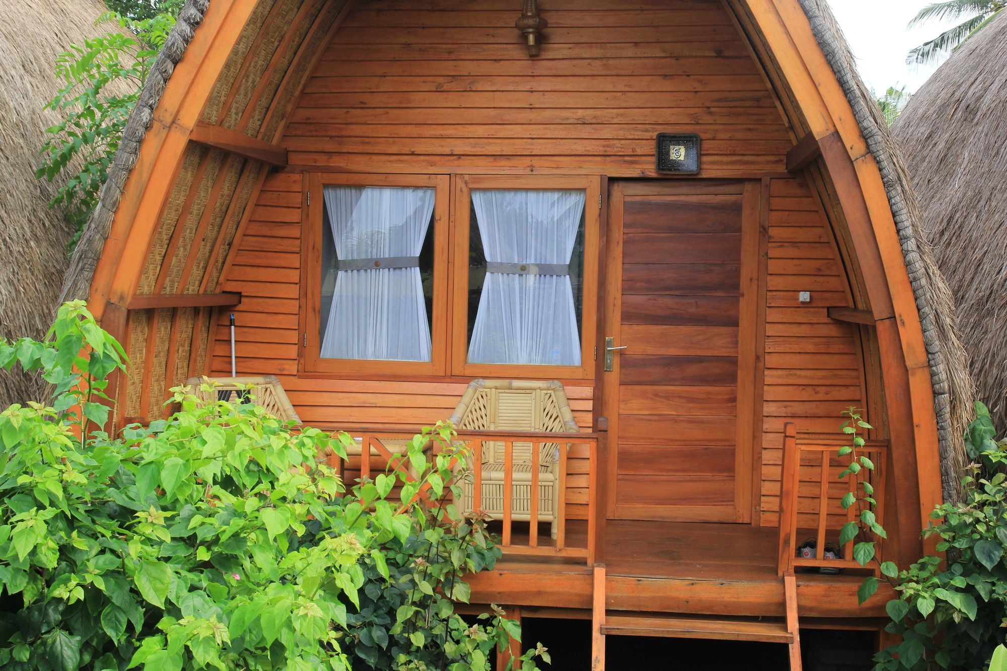Damai Bungalows Гілі-Аїр Екстер'єр фото